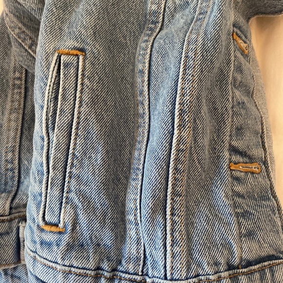 Levi’s Denim Jacket Women’s Small - Picture 7 of 7